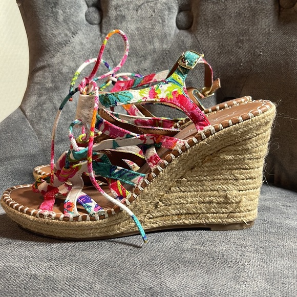 Sugar floral wedges - Picture 3 of 4